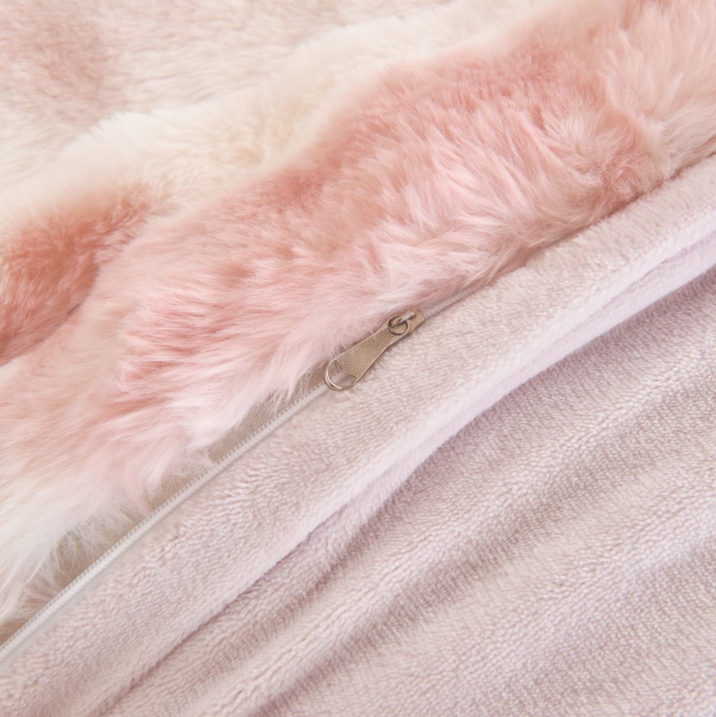 Σετ Γούνινη Παπλωματοθήκη & Μαξιλαροθήκες - Image 14